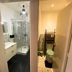 Le 107 - - Chu - La Conciergerie. Appartement
