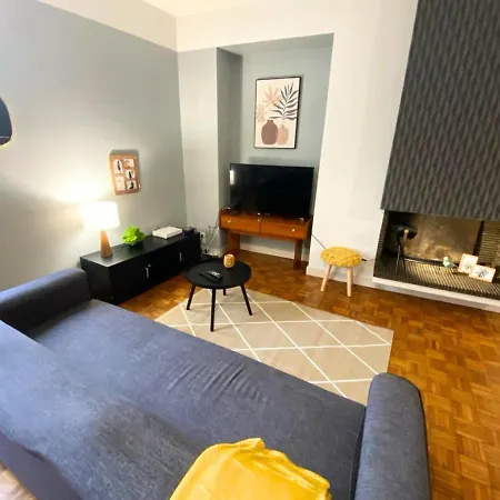 Le 107 - - Chu - La Conciergerie. Poitiers