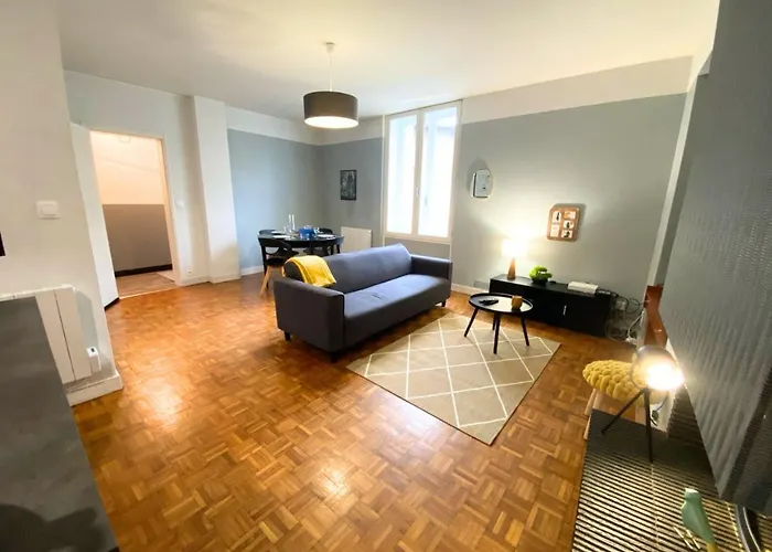 Apartment Le 107 - - Chu - La Conciergerie. *